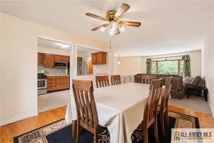 66 Edison Ave, Edison, NJ 08820 - Photo 10