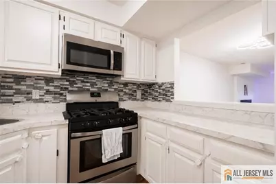 2403 Jesse Way #2403, Piscataway Township, NJ 08854 - Photo 10