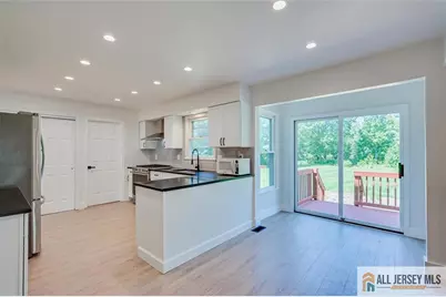23 Amherst Way, West Windsor Township, NJ 08550 - Photo 14