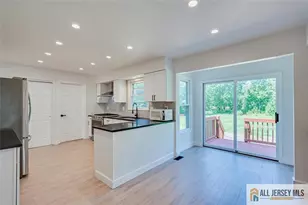 23 Amherst Way, West Windsor Township, NJ 08550 - Photo 14