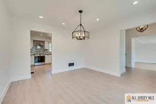 23 Amherst Way, West Windsor Township, NJ 08550 - Photo 10