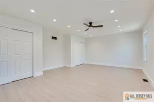 23 Amherst Way, West Windsor Township, NJ 08550 - Photo 28