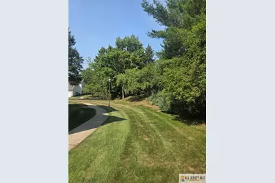 11 Chadwick Lane #11C, Jamesburg, NJ 08831 - Photo 4