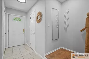 55 Pear Tree Ln, Franklin Township, NJ 08823 - Photo 2