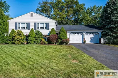 6 Paul Avenue, South Brunswick Township, NJ 08824 - Photo 2
