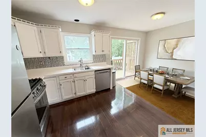 86 Wilton Avenue, Middlesex, NJ 08846 - Photo 4