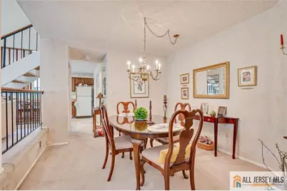 117 Kingsberry Drive, Franklin Township, NJ 08873 - Photo 18