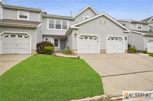 282 Kraemer Ct, East Brunswick Township, NJ 08816 - Photo 1