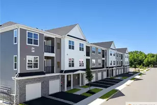 29209 Radford Ct, Monroe Township, NJ 08831 - Photo 1