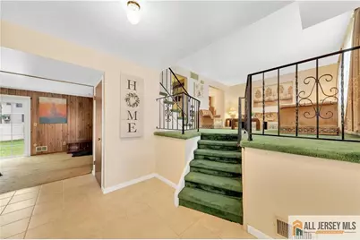 6 Sherry Court, Edison, NJ 08820 - Photo 10