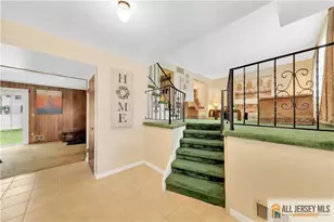 6 Sherry Ct, Edison, NJ 08820 - Photo 10