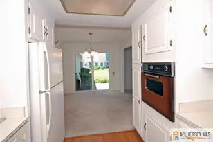 220 Manchester Ln, Monroe Township, NJ 08831 - Photo 16