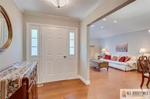 32 John Adams Ct, Monroe Township, NJ 08831 - Photo 8