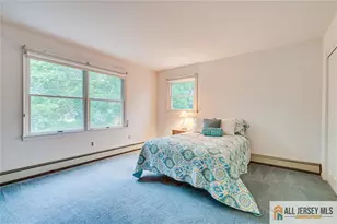 8 Dov Pl, South Brunswick Township, NJ 08824 - Photo 10