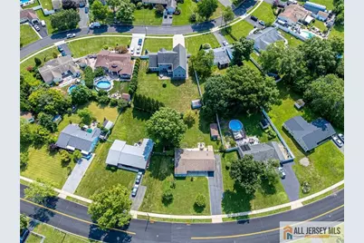26 Kendall Road, South Brunswick Township, NJ 08824 - Photo 18