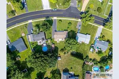26 Kendall Road, South Brunswick Township, NJ 08824 - Photo 20