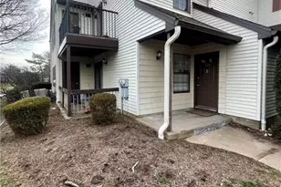 103 Woodbridge Common, Iselin, NJ 08830 - Photo 1