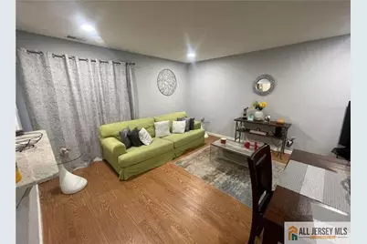 103 Woodbridge Common #103, Iselin, NJ 08830 - Photo 2