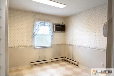 413 Belgrade Street, Avenel, NJ 07001 - Photo 4