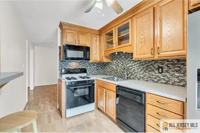 44 Hickory Court, Jamesburg, NJ 08831 - Photo 14