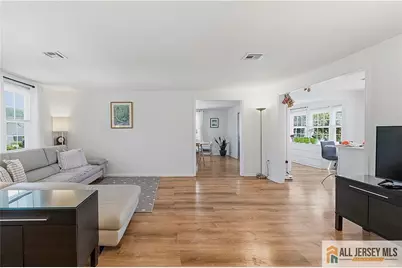 271 Old Nassau Road, Monroe Township, NJ 08831 - Photo 6