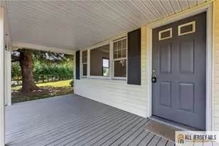226 Gravel Hill Rd, Monroe Township, NJ 08831 - Photo 6