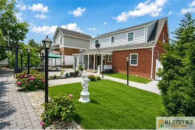 640 Florida Grove Road, Perth Amboy, NJ 08861 - Photo 2