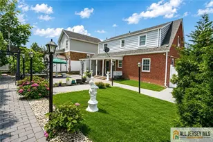 640 Florida Grove Rd, Perth Amboy, NJ 08861 - Photo 2