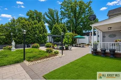 640 Florida Grove Road, Perth Amboy, NJ 08861 - Photo 4