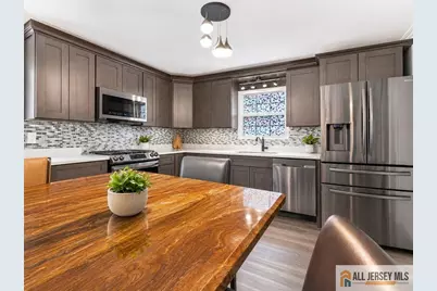 640 Florida Grove Road, Perth Amboy, NJ 08861 - Photo 14