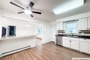 742 Grove Ave, Edison, NJ 08820 - Photo 6