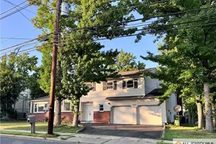 742 Grove Ave, Edison, NJ 08820 - Photo 2