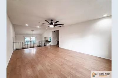 742 Grove Avenue, Edison, NJ 08820 - Photo 18