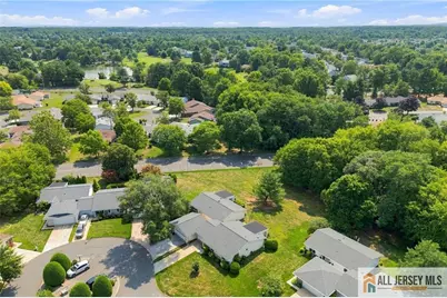 287 Oradell Drive #287B, Monroe Township, NJ 08831 - Photo 28