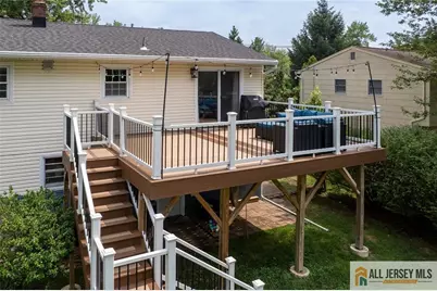 2025 Oak Tree Road, Edison, NJ 08820 - Photo 22