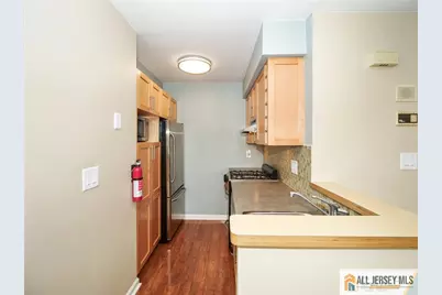 39 Lear Court, East Brunswick Township, NJ 08816 - Photo 6