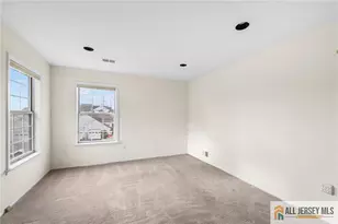 11 Rothwell Dr, Monroe Township, NJ 08831 - Photo 8