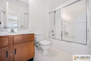 11 Rothwell Dr, Monroe Township, NJ 08831 - Photo 30