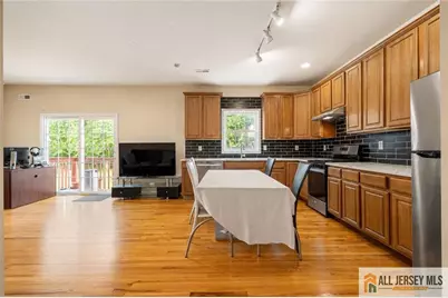 160 Teeple Place, South Plainfield, NJ 07080 - Photo 10