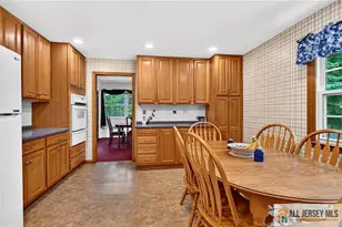 20 Kevin Rd, East Brunswick Township, NJ 08816 - Photo 12