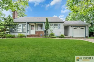 30 Martin St, Middlesex, NJ 08846 - Photo 2