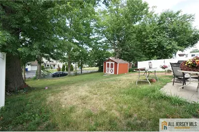 22 Lowell Street, Iselin, NJ 08830 - Photo 22