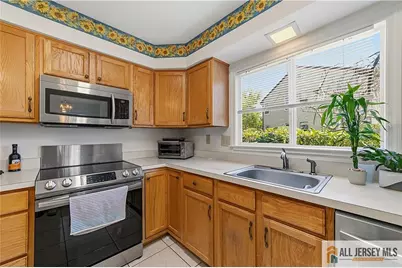 138 Concordia Circle #138B, Monroe Township, NJ 08831 - Photo 12
