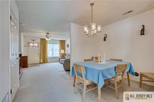 33 Keith Ct, South Brunswick Township, NJ 08824 - Photo 4