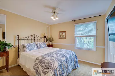 25 Dickinson Road, South Brunswick Township, NJ 08824 - Photo 12