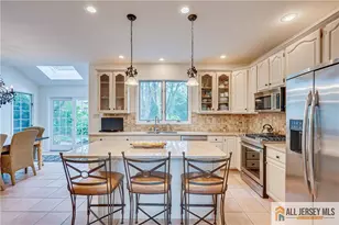 25 Dickinson Rd, South Brunswick Township, NJ 08824 - Photo 10