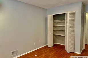 111 Lindsey Ct, Franklin Township, NJ 08823 - Photo 18