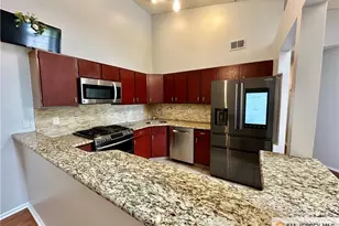 111 Lindsey Ct, Franklin Township, NJ 08823 - Photo 2