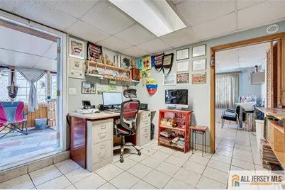 89 Whitman Street, Carteret, NJ 07008 - Photo 32