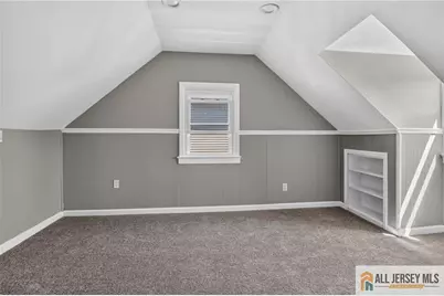 16 Oakwood Place, North Brunswick Township, NJ 08902 - Photo 18